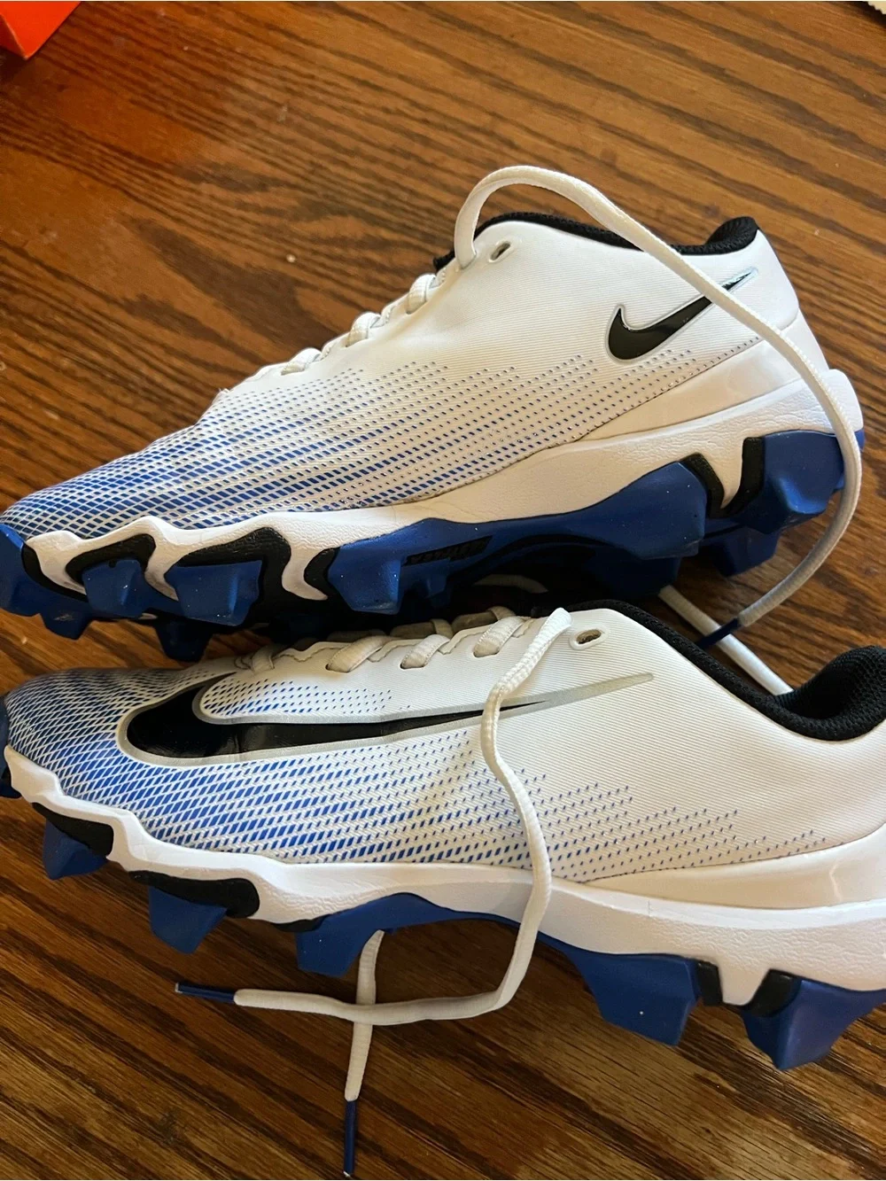 Nike Kids White and Blue Football Cleats